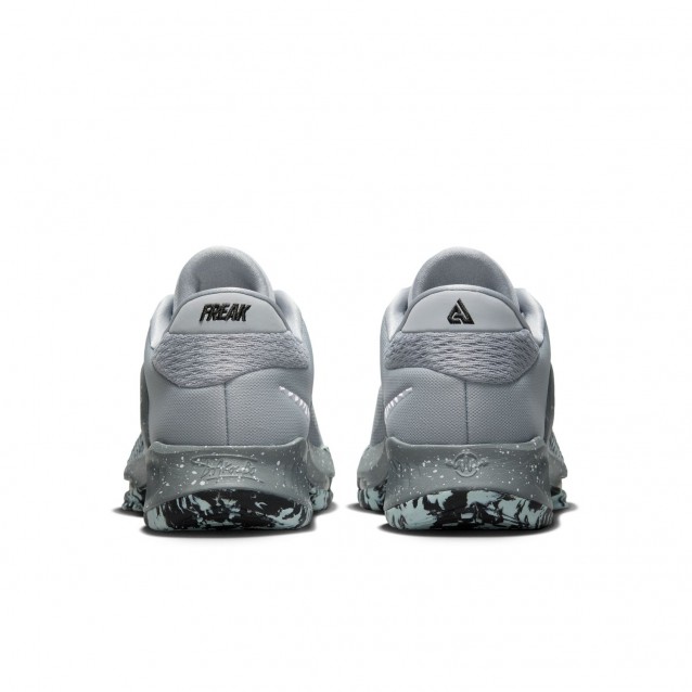Nike Zoom Freak 4 Nike Zoom Freak 4