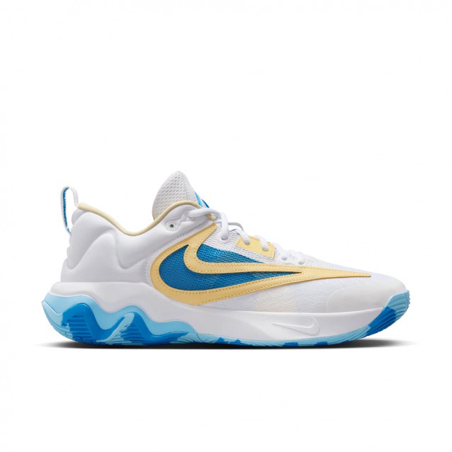 Nike Giannis Immortality 3 Nike Giannis Immortality 3
